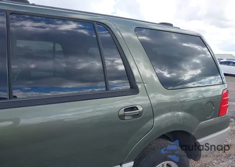 2003 Ford Expedition Xlt z USA, uszkodzony, nr VIN 1FMRU15W93LC01165